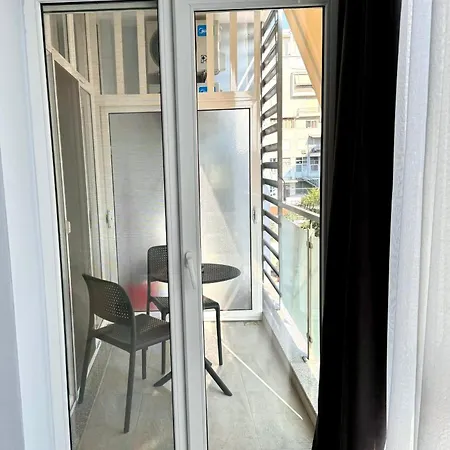 公寓 Sunny Balcony Kika2 *